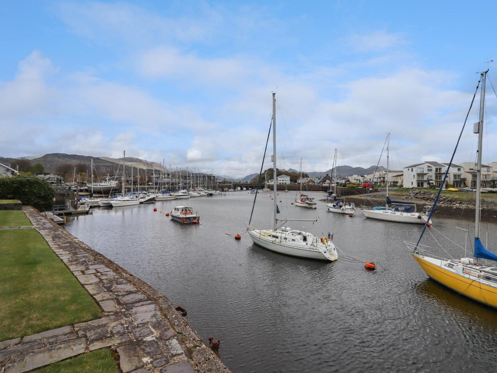 9 Oakley Wharf Apartment Porthmadog Exterior photo